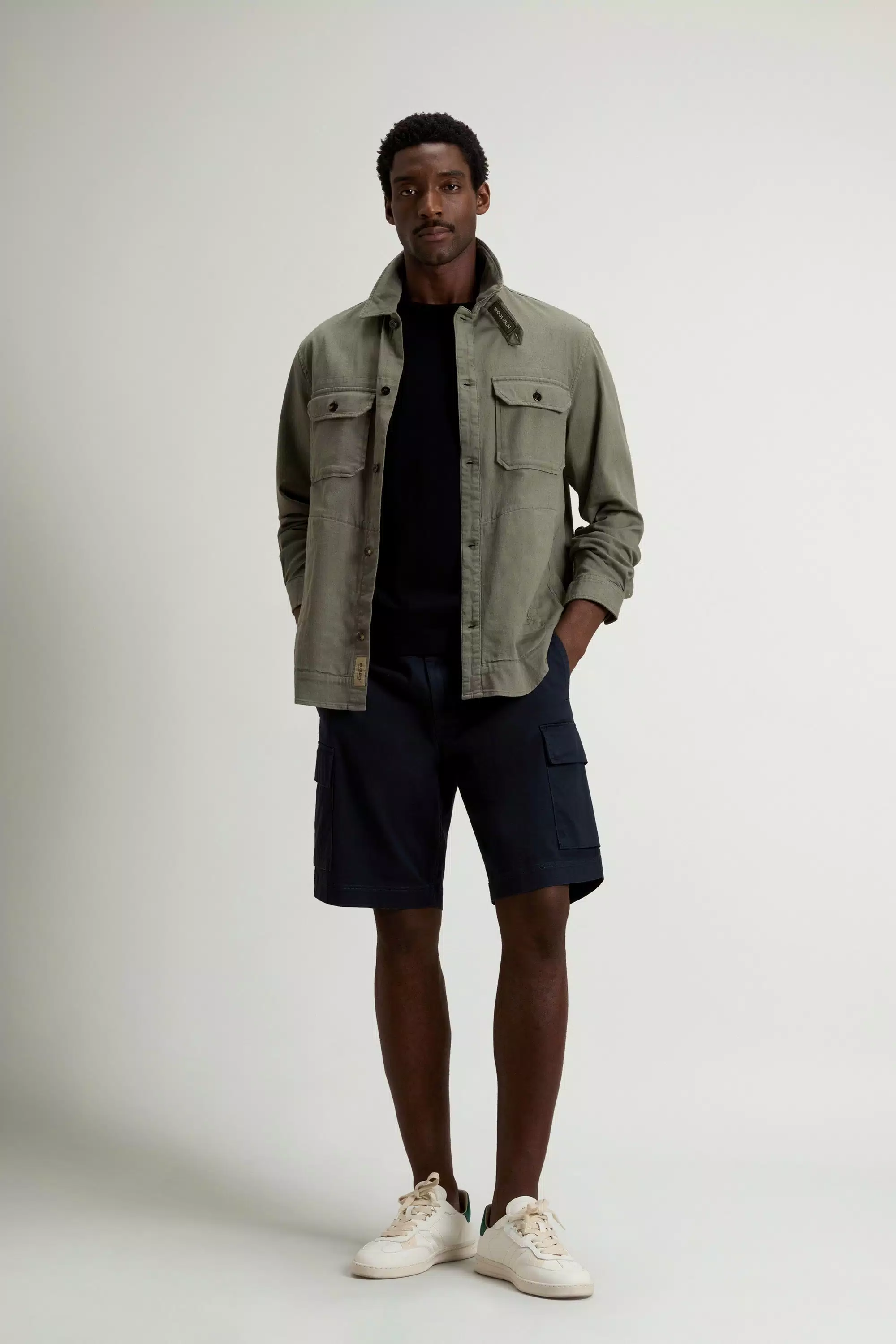 Garment-Dyed Safari Overshirt in Cotton and Linen Blend - Smokey Olive