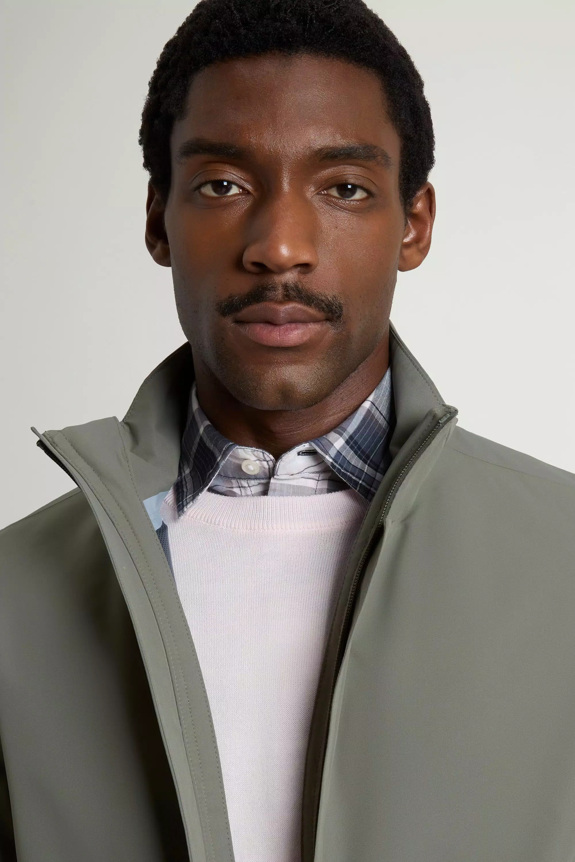 2-In-1 Overcoat in Two-Layered Fabric - Smokey Olive