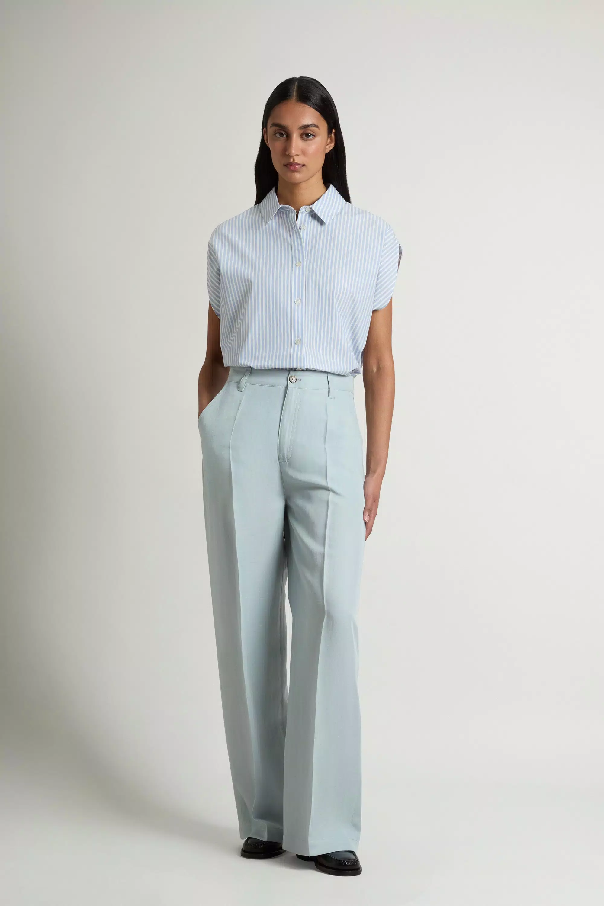 Pants in Linen Blend - Alpine Tundra