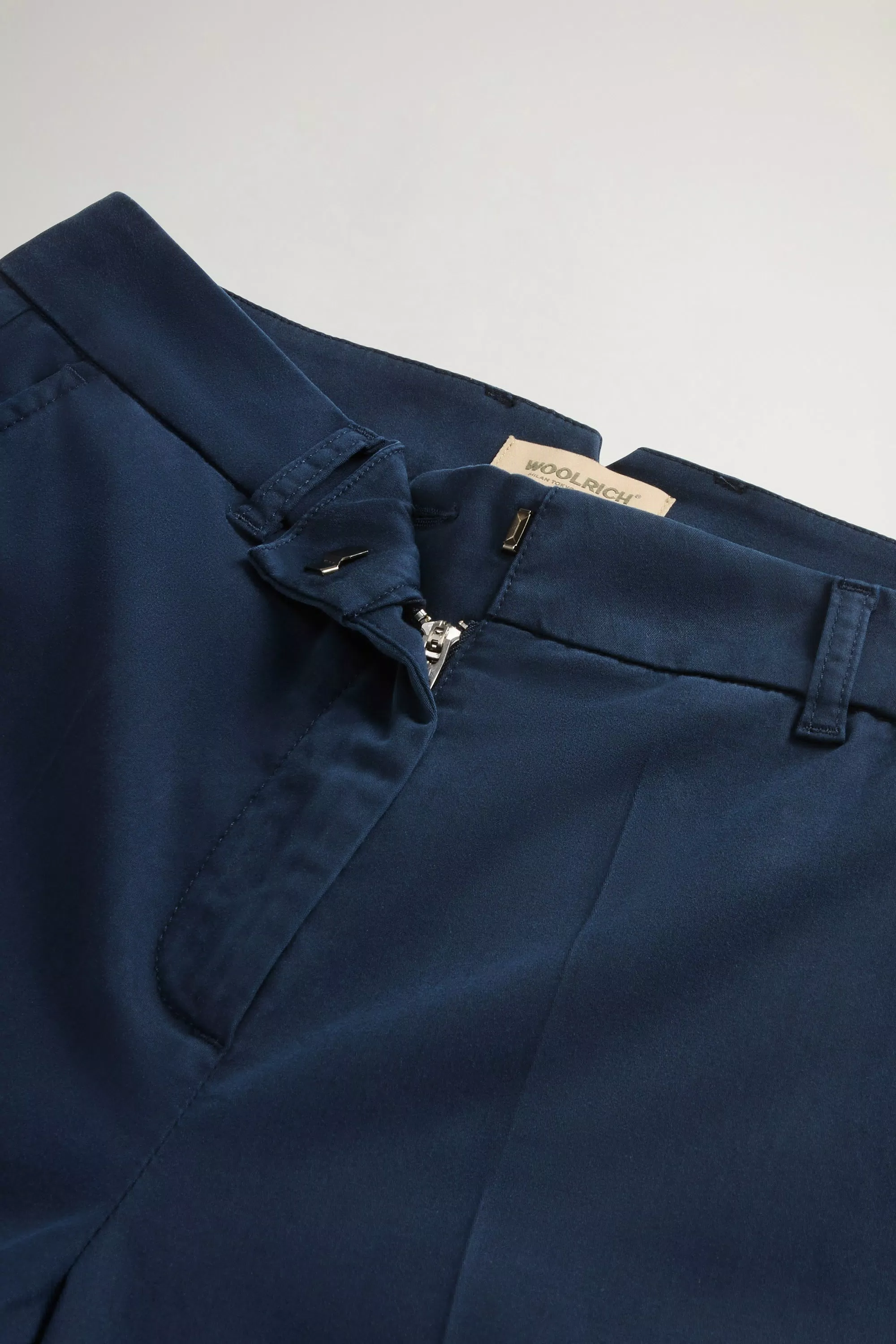 Chino Pants in Stretch Cotton Blend - Melton Blue