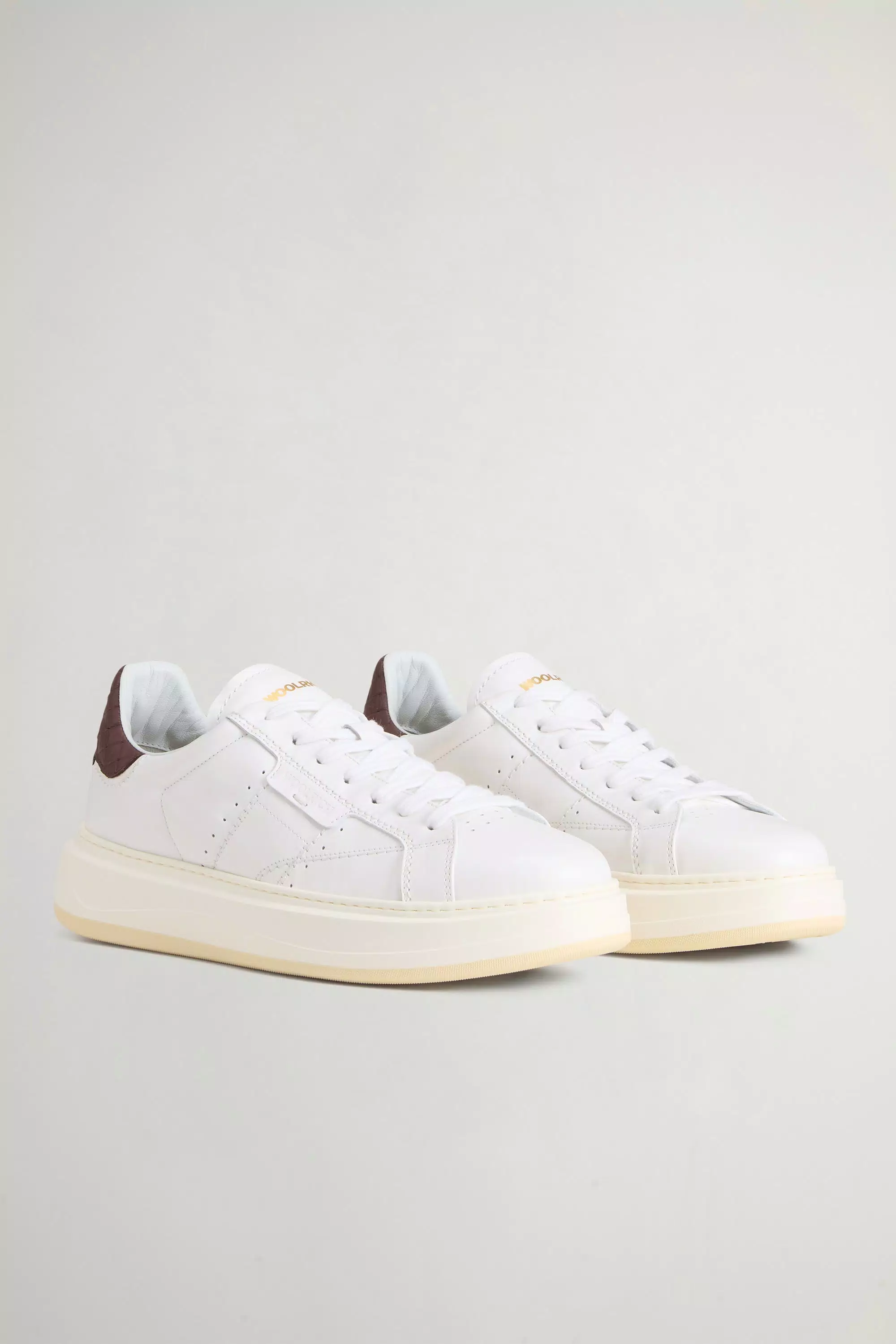 Arrow Sneakers in Calfskin - Whie Dark Brown