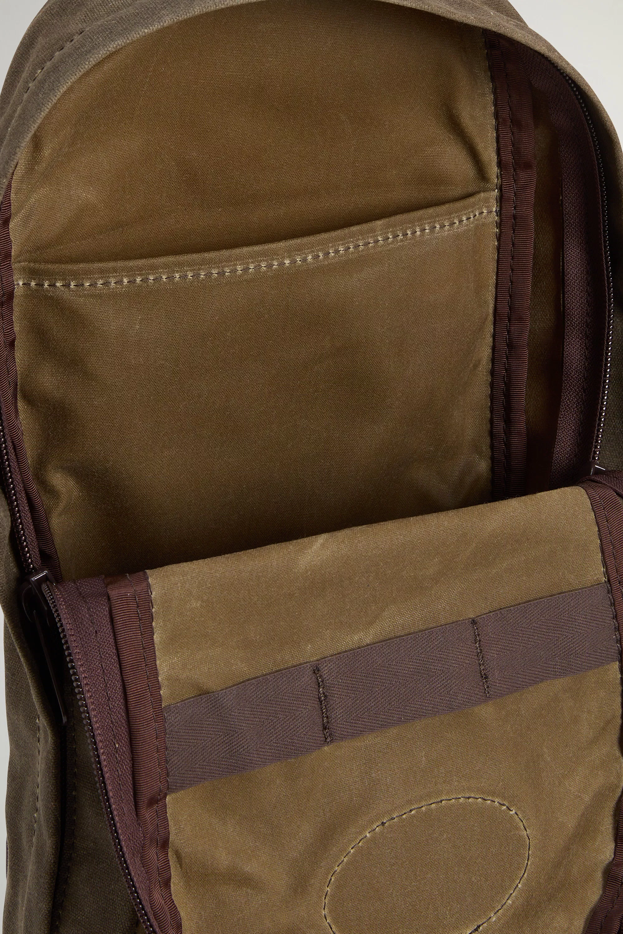 High Falls Backpack in Waxed Pure Cotton - Dried Herb