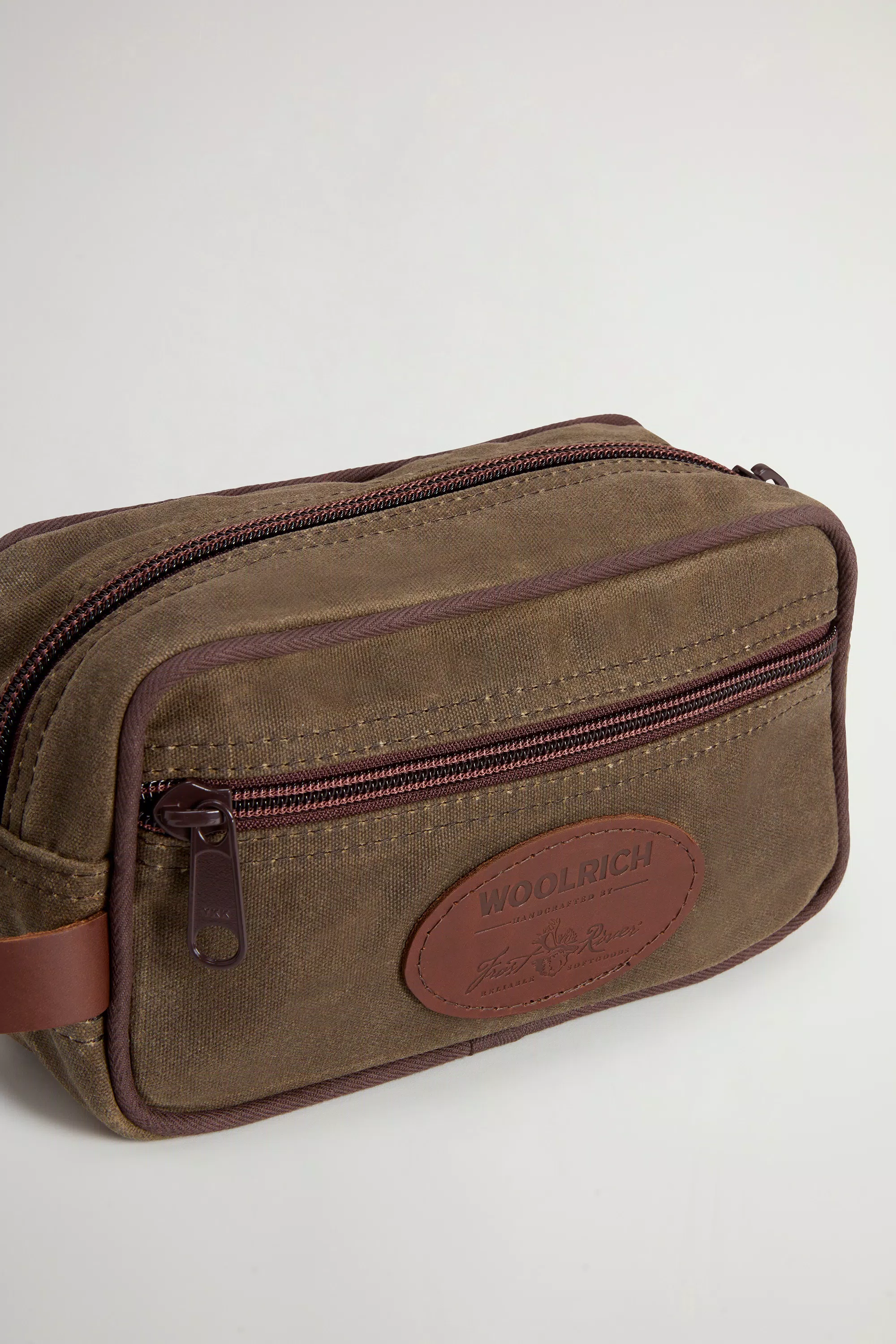 Travel Beauty Case in Waxed Pure Cotton - Dried Herb
