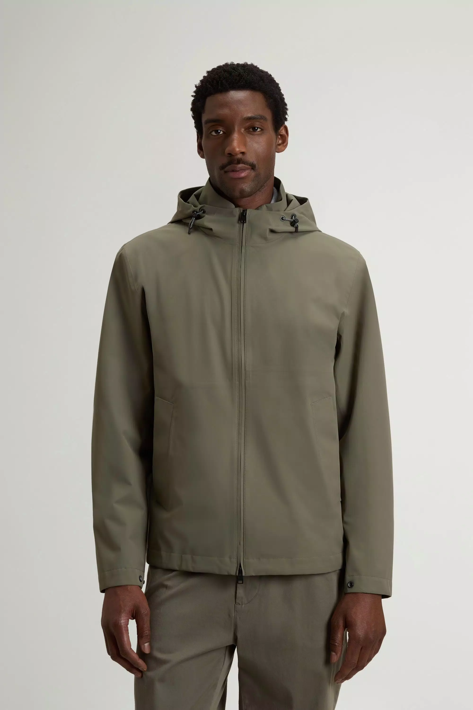 Pacific Jacket in Two-Layered Fabric - Smokey Olive