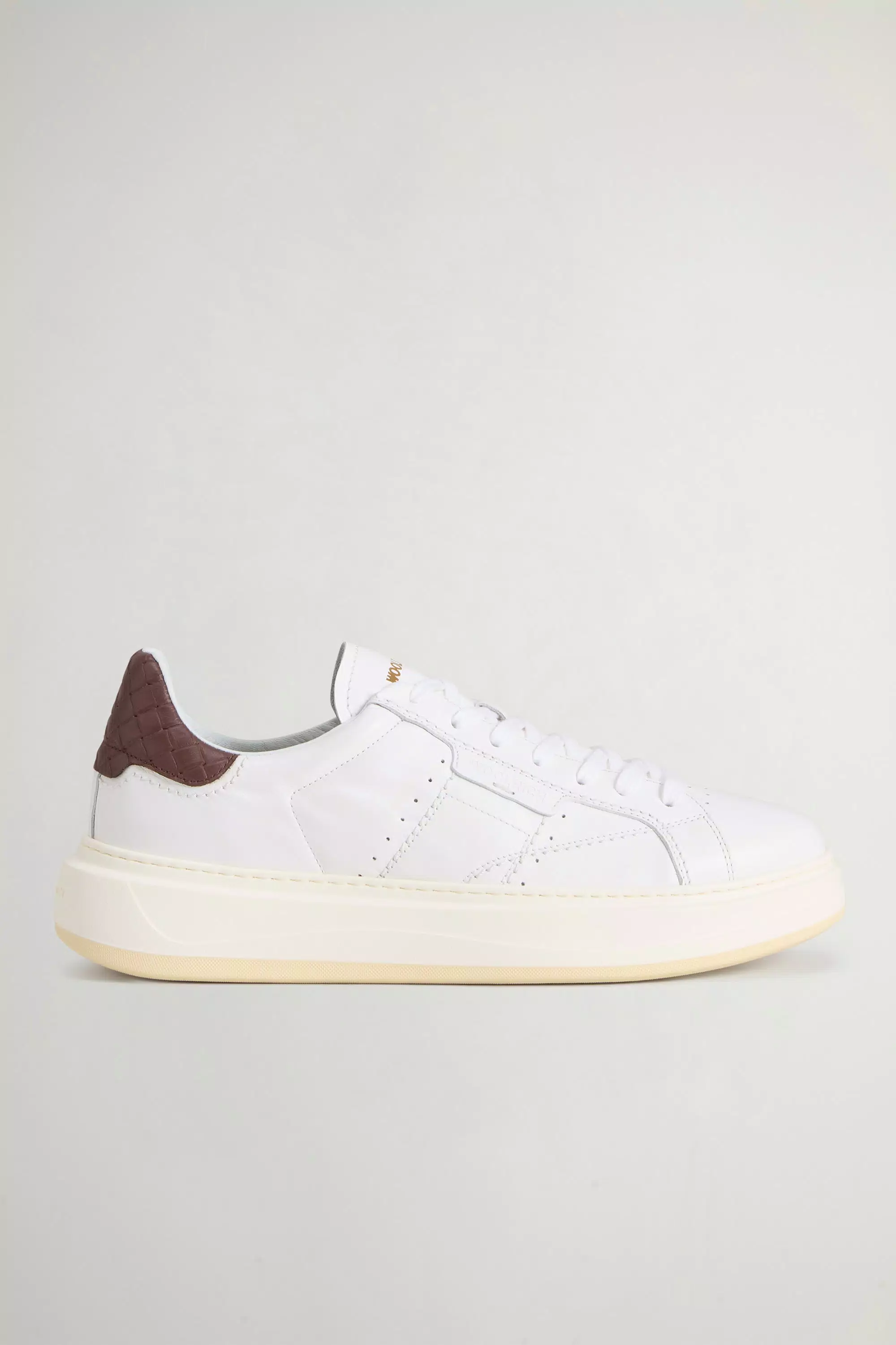 Arrow Sneakers in Calfskin - Whie Dark Brown